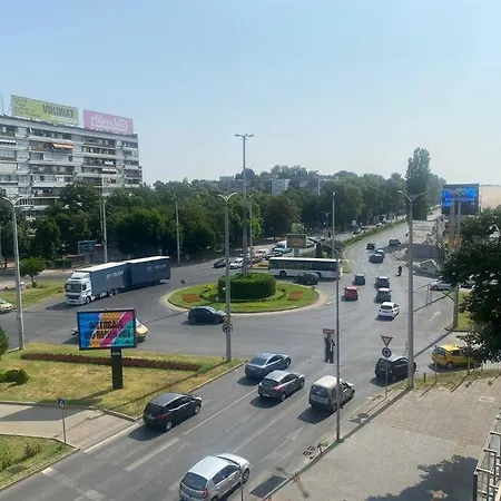 Cozy-1bd Flat Apartment Plovdiv